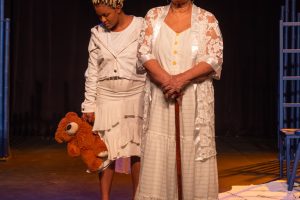 Duque de Caxias: “Mãe Baiana” promove arte, memória e diálogo em apresentação gratuita